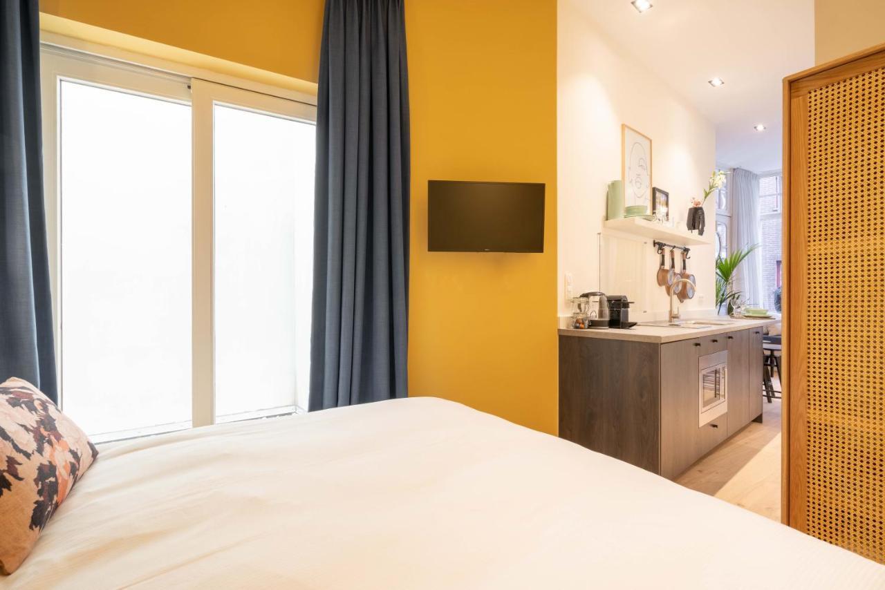 Shway - The Red Monkey Appartement Antwerpen Buitenkant foto