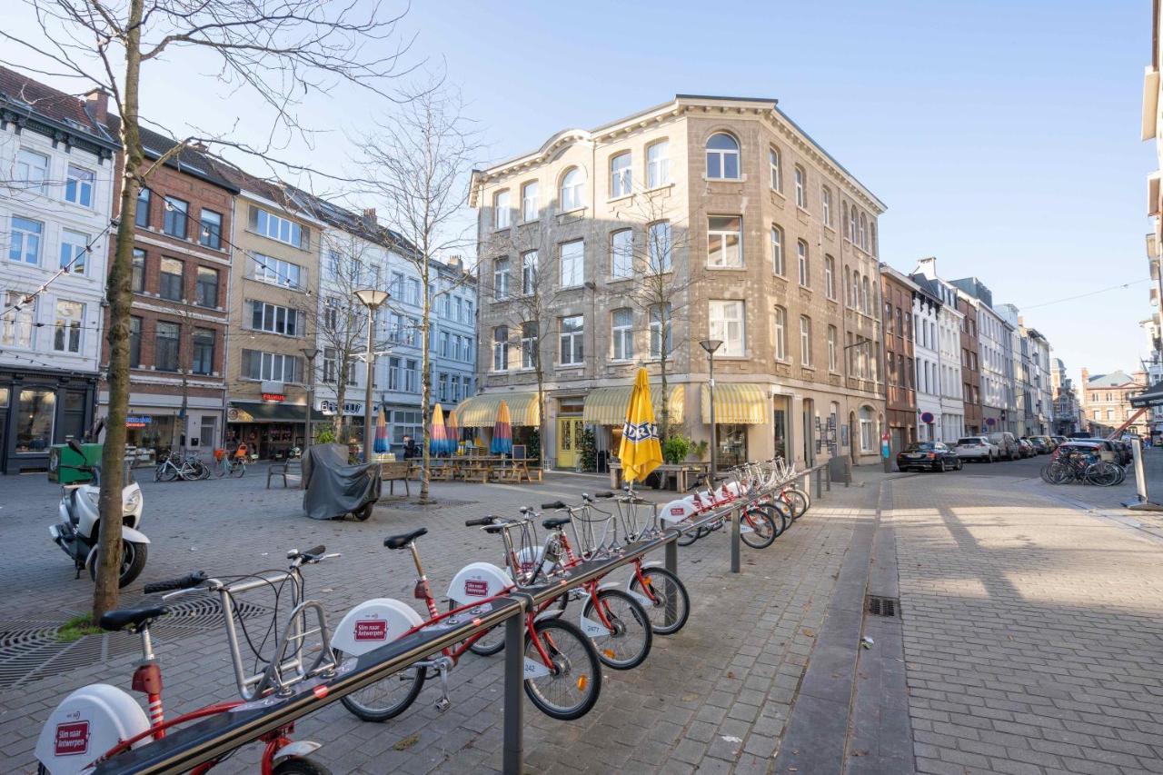 Shway - The Red Monkey Appartement Antwerpen Buitenkant foto